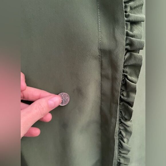 Celine - 100% Green Silk Dress - Picture 2 of 7